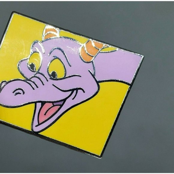 Pink Dragon Authentic Official 2014 Disney Collectible Yellow Trading Pin - Picture 5 of 9